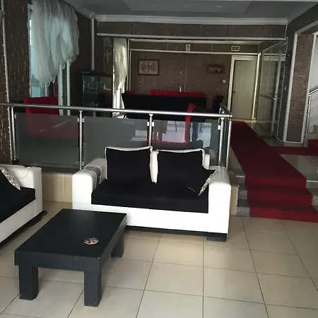 Arslanturk Ada Buti̇k Motel Kusadasi