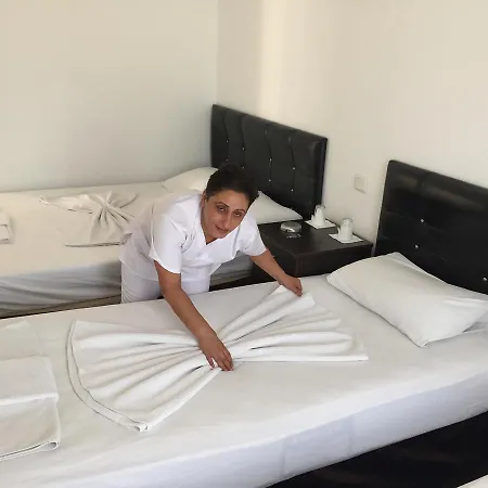 Arslanturk Ada Buti̇k Motel
