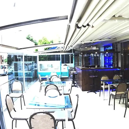 Arslanturk Ada Buti̇k Motel Kusadasi