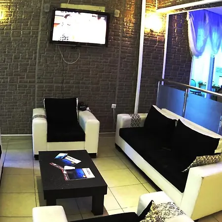 Arslanturk Ada Buti̇k Motel 2*