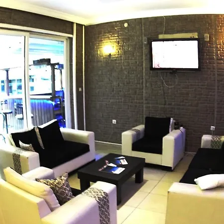 Arslanturk Ada Buti̇k Kusadasi