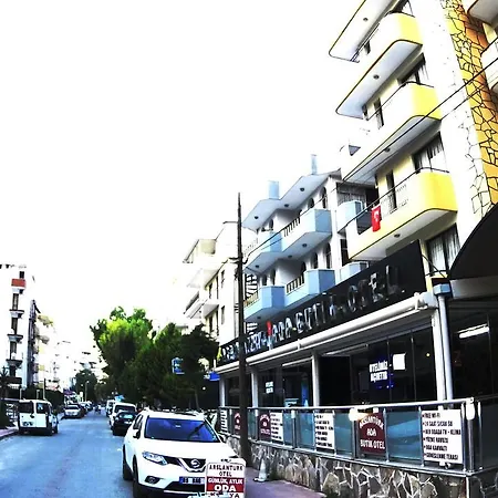Arslanturk Ada Buti̇k Motel Kusadasi