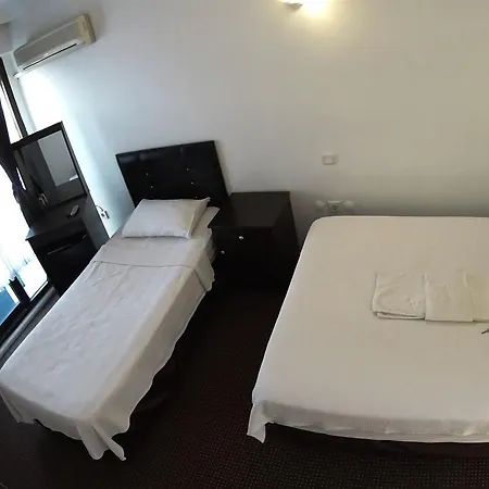 Motel Arslanturk Ada Buti̇k Kusadasi