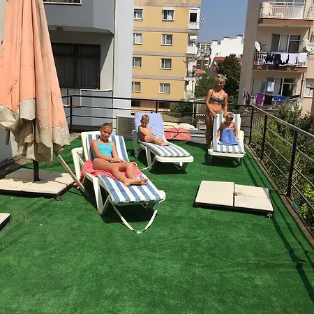 Arslanturk Ada Buti̇k موتيل 2*